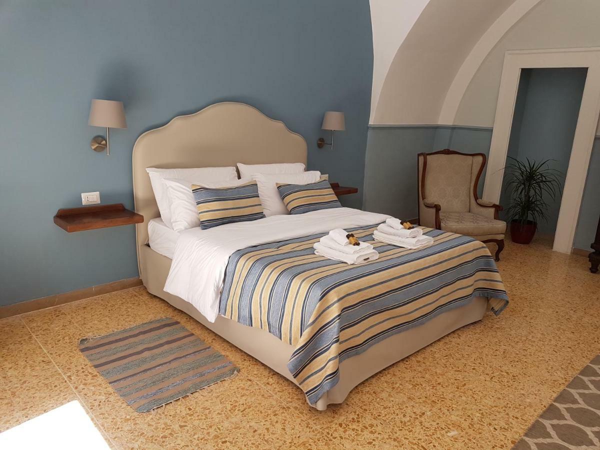 נאפולי Aragonese Luxury Rooms מראה חיצוני תמונה