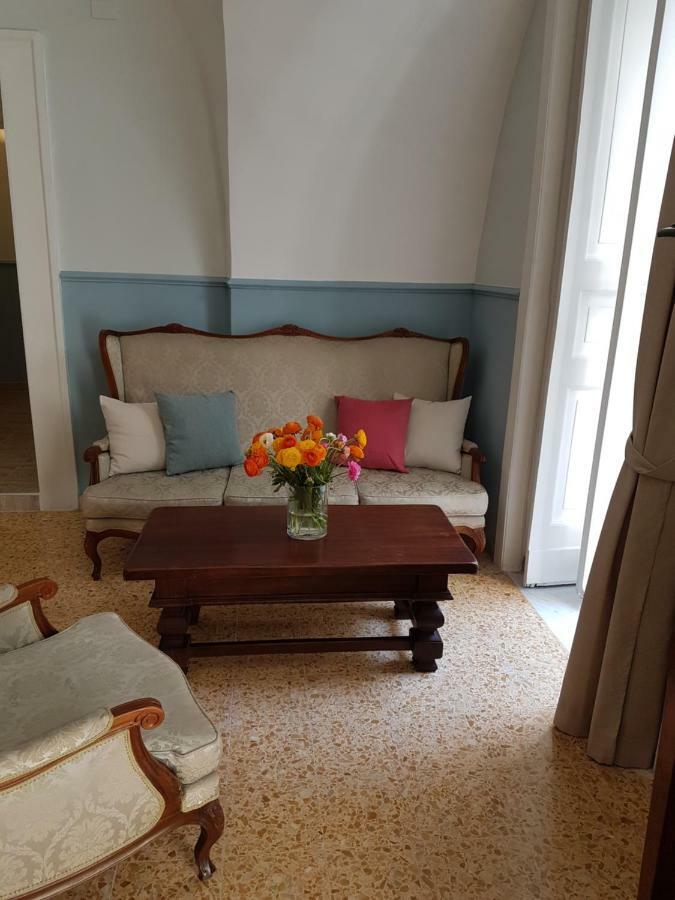 נאפולי Aragonese Luxury Rooms מראה חיצוני תמונה