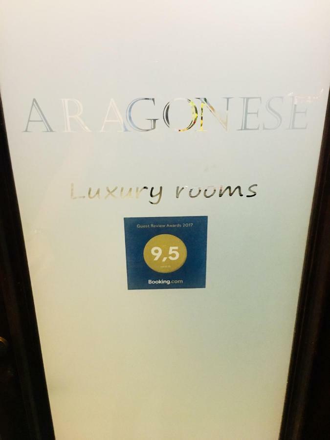 נאפולי Aragonese Luxury Rooms מראה חיצוני תמונה