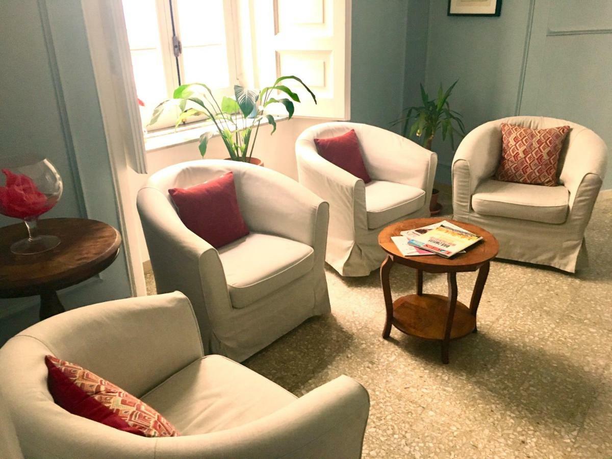 נאפולי Aragonese Luxury Rooms מראה חיצוני תמונה