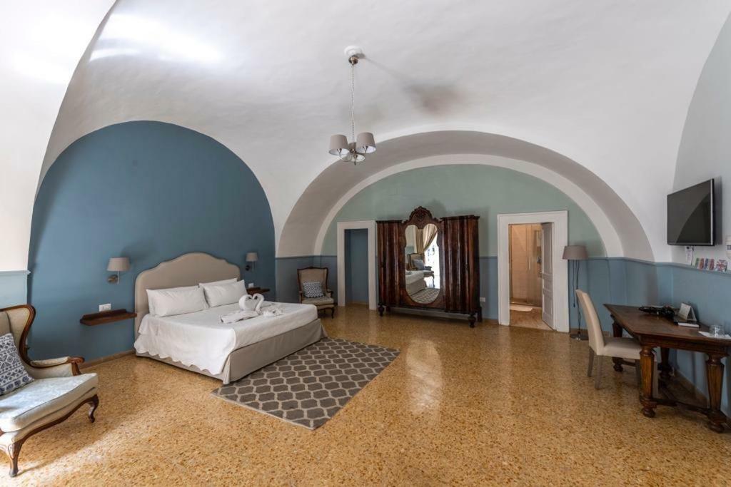 נאפולי Aragonese Luxury Rooms מראה חיצוני תמונה