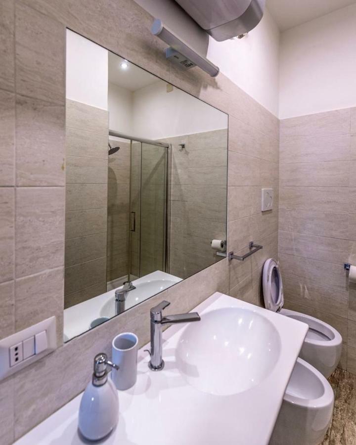 נאפולי Aragonese Luxury Rooms מראה חיצוני תמונה